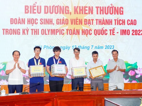 Hải Phòng thưởng 500 triệu đồng cho học sinh đoạt HCV Olympic Toán học quốc tế