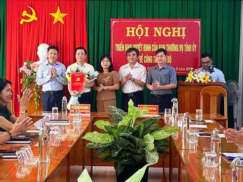 Bổ nhiệm nhân sự tại Phú Yên, Hậu Giang