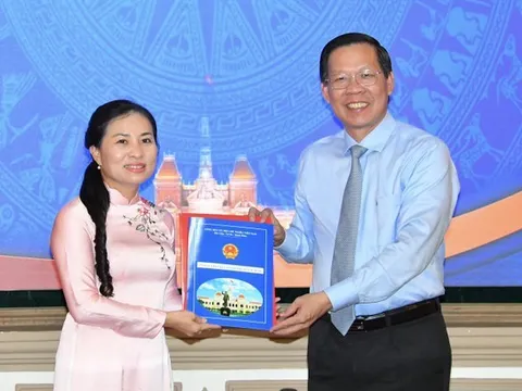 TP.HCM, Hậu Giang bổ nhiệm nhân sự mới