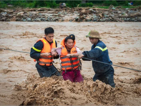 Tin bão khẩn cấp (Cơn bão số 5) và các chỉ đạo ứng phó