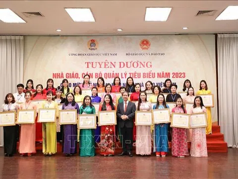 Tuyên dương 200 nhà giáo, cán bộ quản lý giáo dục tiêu biểu năm 2023