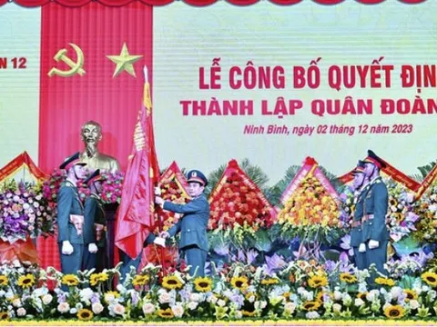 Công bố quyết định thành lập Quân đoàn 12