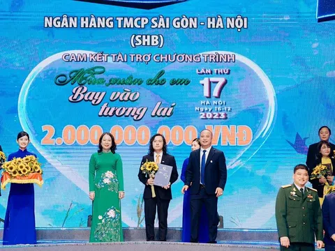 Ngân hàng SHB ủng hộ 2 tỷ đồng “tiếp sức" chương trình “Mùa xuân cho em” lần thứ 17