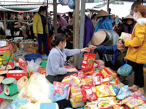 Hương sắc phiên chợ quê ngày Tết