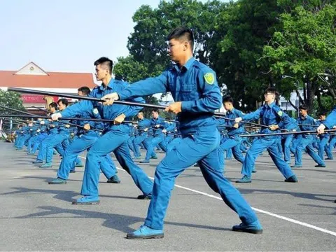 Tuyên truyền, giáo dục quốc phòng - an ninh gắn với nhận thức, giải quyết vấn đề chiến tranh và hòa bình (Phần 1)