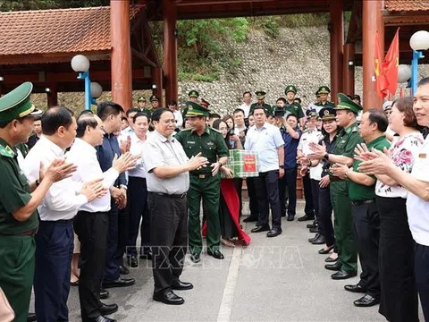 Thủ tướng Phạm Minh Chính thăm cửa khẩu Hữu Nghị, khảo sát một số dự án tại tỉnh Lạng Sơn