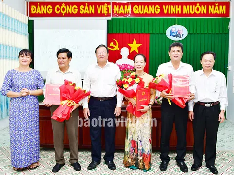 Trà Vinh, Kiên Giang bổ nhiệm nhân sự mới