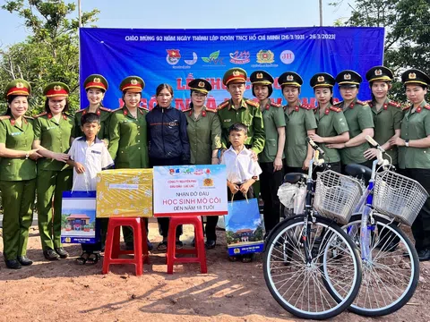 Đắk Nông: Chương trình “Mẹ đỡ đầu” và “Ngôi nhà hạnh phúc” điểm tựa để lan tỏa yêu thương cho trẻ mồ côi