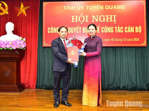 Kiện toàn cán bộ tại Tuyên Quang và Lạng Sơn