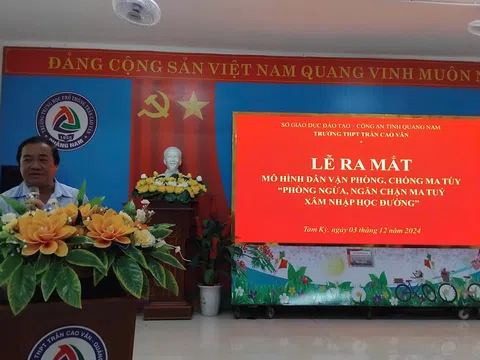 Trường THPT Trần Cao Vân, TP Tam Kỳ: “Nói không với ma túy”