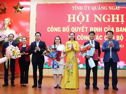 Kiện toàn cán bộ tại Hà Nam và Quảng Ngãi