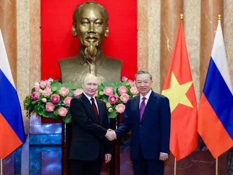 Tổng Bí thư Tô Lâm gửi điện mừng Tổng thống Nga Putin