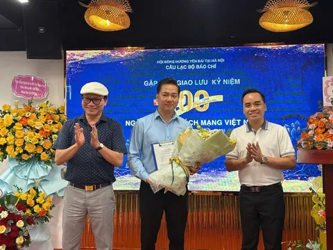 Ra mắt CLB Báo chí Yên Bái tại Hà Nội