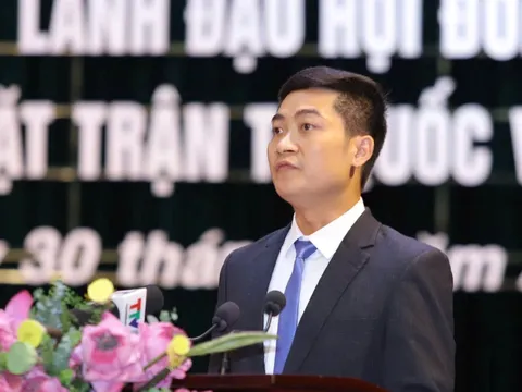 Phó Giáo sư trẻ nhất Việt Nam tình nguyện làm Bí thư xã đặc biệt khó khăn