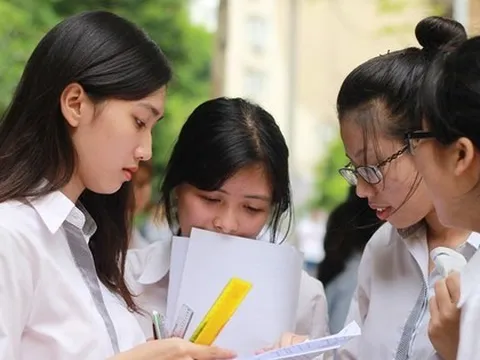 Hàng trăm nghìn thí sinh bỏ xét tuyển đại học, cao đẳng 2025