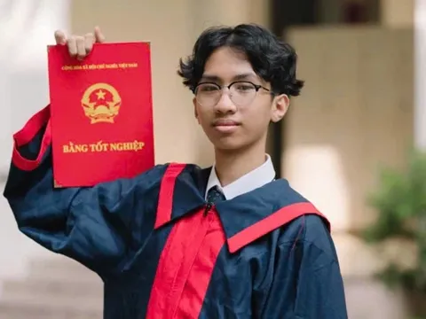 Viết bài luận về cha nam sinh Hà Nội nhận học bổng toàn phần của Chính phủ Nhật