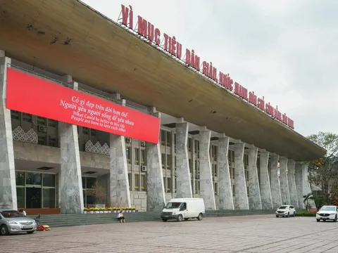 Hà Nội huy động trụ sở công, trường học làm bãi gửi xe phục vụ Quốc khánh 2/9