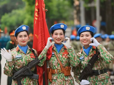 Nữ trung uý với niềm tự hào ba thế hệ từng tham gia diễu binh