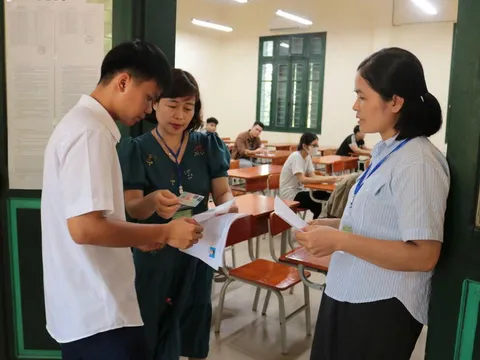 Lấy ý kiến bỏ xét tuyển học bạ từ năm 2026