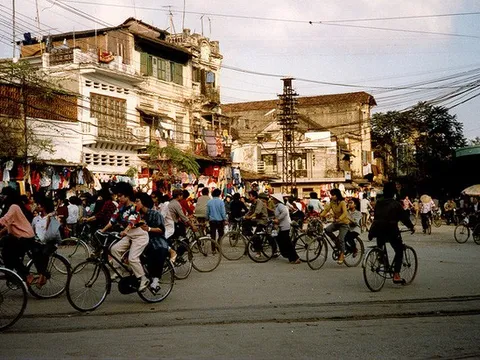 Hồi ức Tô Hoài: Dòng ký ức không cạn từ tuổi thơ cu Bưởi đến tuổi 80 (Phần 1)