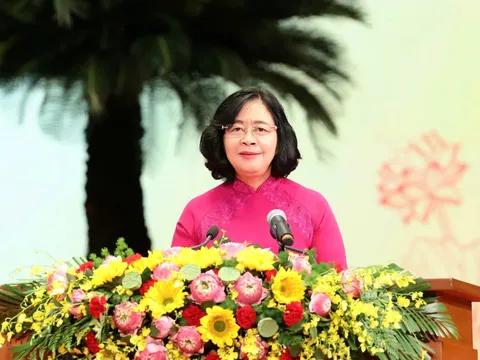 Bà Bùi Thị Minh Hoài tái cử Bí thư Thành ủy Hà Nội