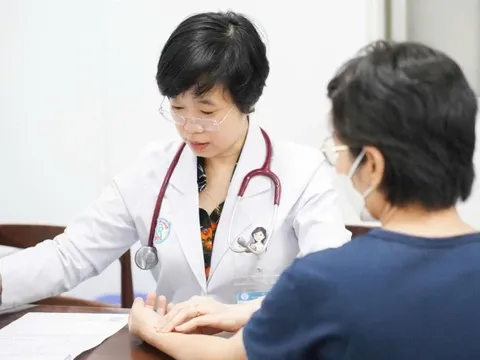 Nữ bác sĩ vẽ bản đồ tim cứu những trái tim kiệt sức