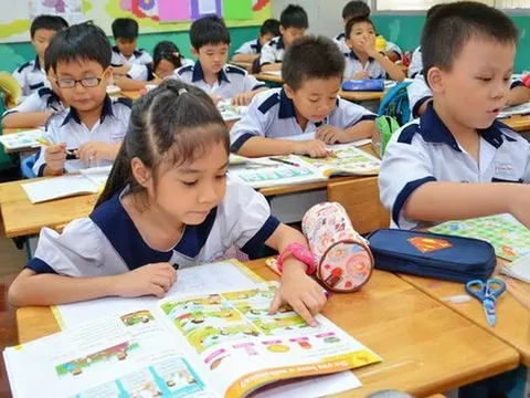 Tiếng Anh sẽ trở thành môn học bắt buộc ngay từ lớp 1