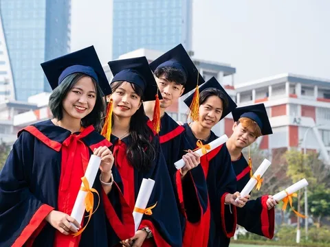 Tài trợ học bổng toàn phần cho chương trình đào tạo tiến sĩ sẽ thúc đẩy nguồn nhân lực cho đất nước