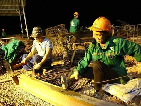 Điện Biên ứng 100 tỷ đồng bảo đảm tiến độ thi công Trường liên cấp Si Pa Phìn