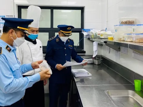 Đạo đức công vụ và kiểm soát quyền lực: Bài học nhân sự từ vụ án tại Cục An toàn Thực phẩm