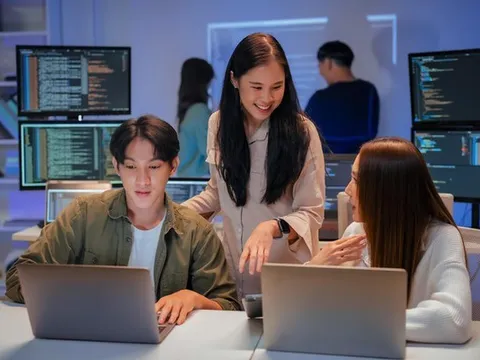 Ba nhóm ngành được doanh nghiệp Việt săn đón nhân lực trong năm 2026