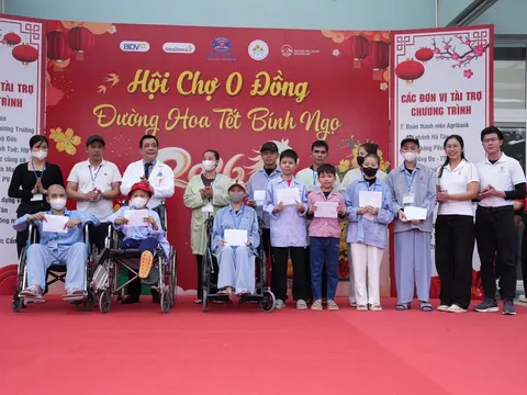 Bệnh viện K lan tỏa “Xuân sum vầy” qua Hội chợ 0 đồng và Đường hoa Xuân