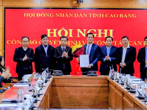 Bổ nhiệm nhân sự lãnh đạo mới tại Quảng Ninh, Cao Bằng