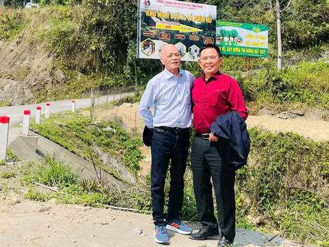 Tả Phìn Hồ – viên ngọc thô nằm giữa rừng già