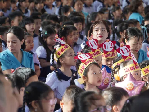 Tuyển sinh đầu cấp TP.HCM: Lớp 1, lớp 6 chuyển toàn bộ sang hình thức đăng ký online