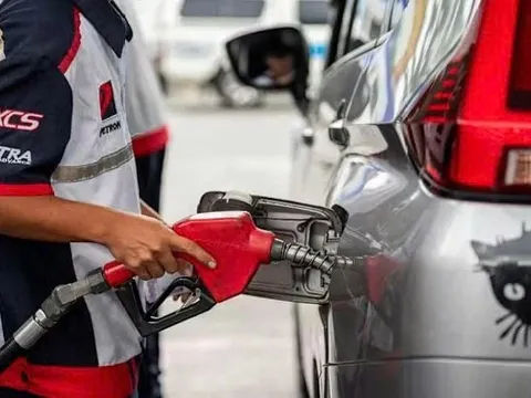 Khủng hoảng xăng dầu hiện nay: Nhìn từ góc độ an ninh phi truyền thống