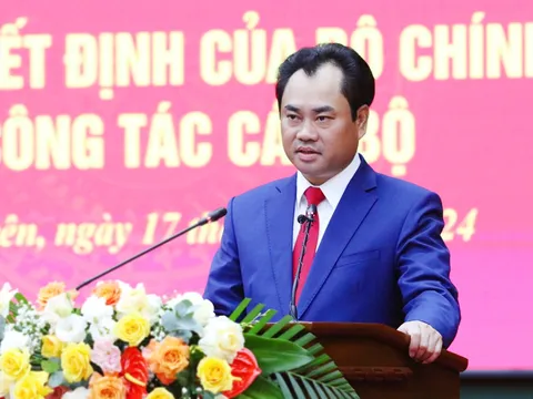 Ông Trịnh Việt Hùng là tân Bộ trưởng Bộ Nông nghiệp và Môi trường