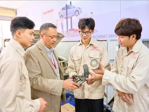 Ban hành chuẩn mới cho giảng viên cao đẳng, mở rộng áp dụng cả công lập và tư thục