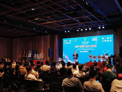 Viết tiếp giấc mơ em đến trường cùng Cúp Kiến tạo 2026