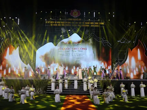 Nghệ An kỷ niệm 60 năm Ngày hy sinh của 33 liệt sĩ Thanh niên xung phong tại Hang Hỏa Tiễn