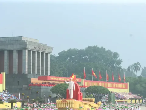 Hòa bình mở lối cho hành trình kiến tạo Việt Nam hùng cường