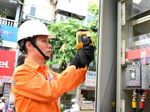 Phân chia lại khung giờ điện cao điểm, doanh nghiệp sản xuất lo ngại chi phí tăng