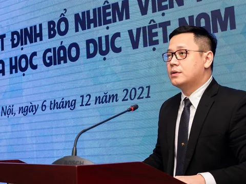 Chân dung giáo sư Toán học có tác phẩm được đưa vào đề thi lớp 10
