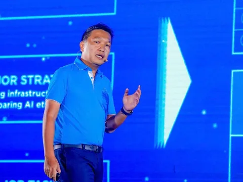 CMC trao quyền điều hành cho CEO 8X, từng học Thạc sĩ tại Pháp và Thái Lan
