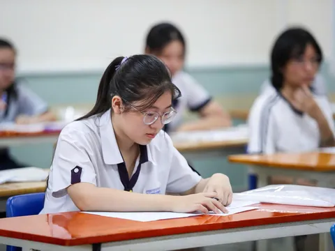 Kỳ thi tốt nghiệp THPT 2026 đối mặt áp lực số lượng thí sinh sau sáp nhập địa giới 