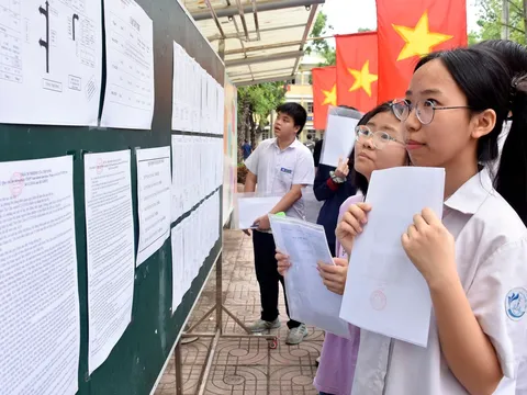 Lộ diện những "lò luyện" lớp 10 hàng đầu Hà Nội