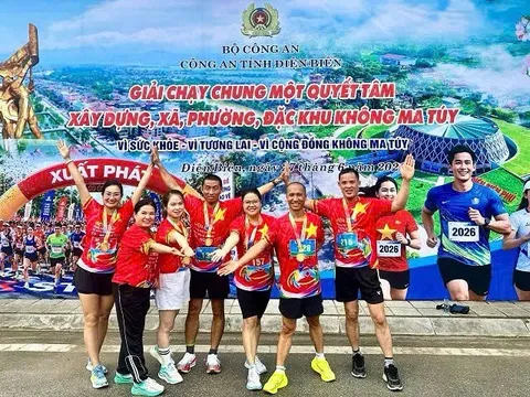Hơn 2.000 người tham gia giải chạy vì mục tiêu xây dựng xã, phường, đặc khu không ma túy tại Điện Biên