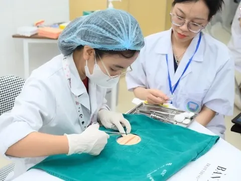 55/56 thí sinh đạt điểm tuyệt đối giành suất vào ngành Y khoa Đại học Y Hà Nội