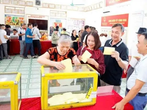 Quảng Ninh đồng loạt tổ chức bầu trưởng thôn, bản, khu phố