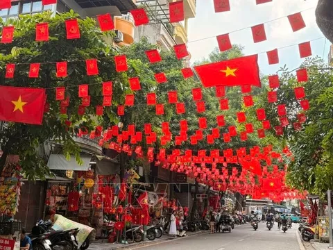 Lịch làm bù trước kỳ nghỉ Quốc khánh 5 ngày của cán bộ, công chức